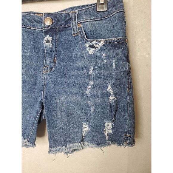Seven7 Denim Weekend Cut Off Style Heavily Distressed Raw Hem Jean Shorts - Picture 5 of 10